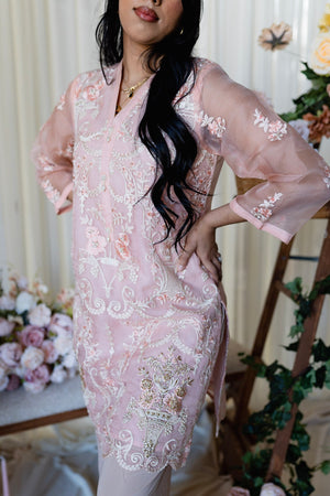 Agha noor | Fashion, Outfits, Women